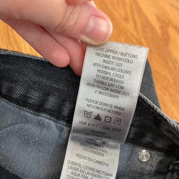 LEVI'S LEVIS Boys 511 Skinny Gray or Faded Black ? Distressed Jean 18 / W29 L29 - Picture 9 of 14